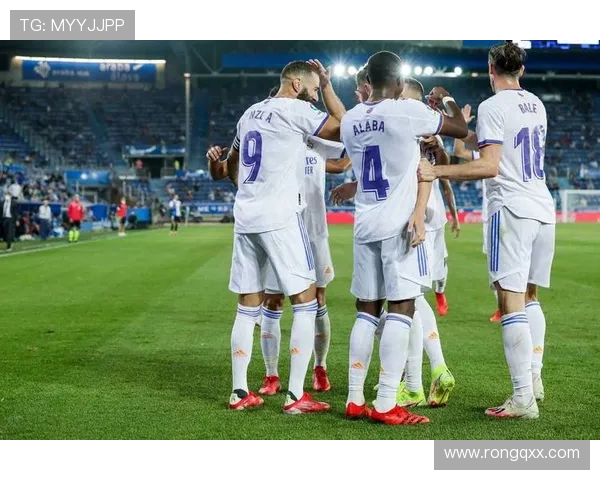 亚洲预选赛激战朝鲜队对决巴黎嫩队精彩瞬间回顾与分析